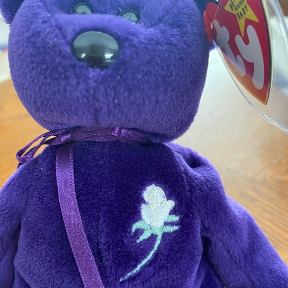 Collectible TY Beanie Baby PRINCESS in honor of Princess Diana - Picture 6 of 8